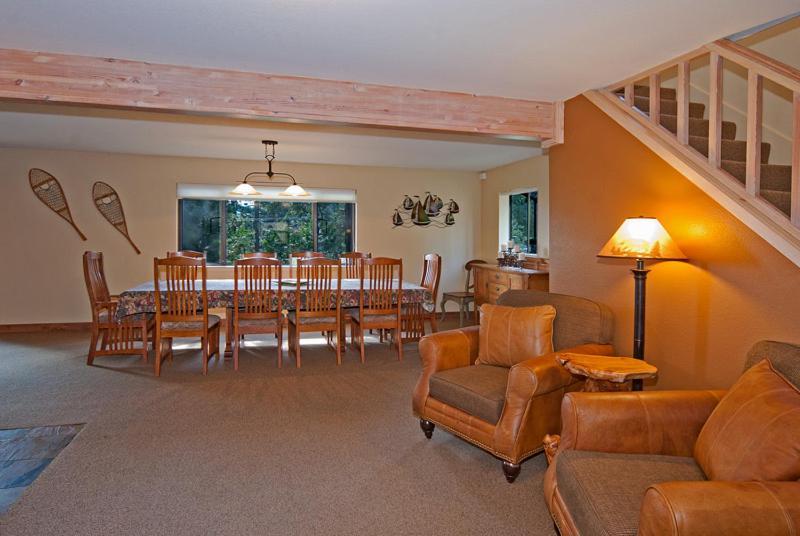 Pioneer Lake View- 4Br Easy Walk To Town Private Hot Tub - Sleeps 11 Villa Tahoe City Exterior foto